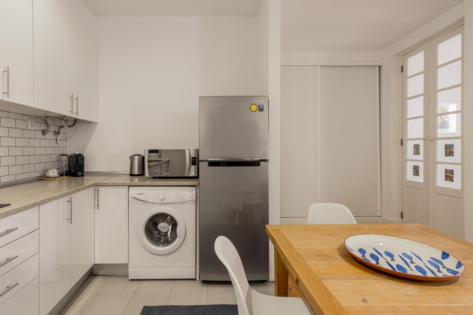 شقة Joivy Inviting Flat Next To Carmo Convent Lisboa المظهر الخارجي الصورة