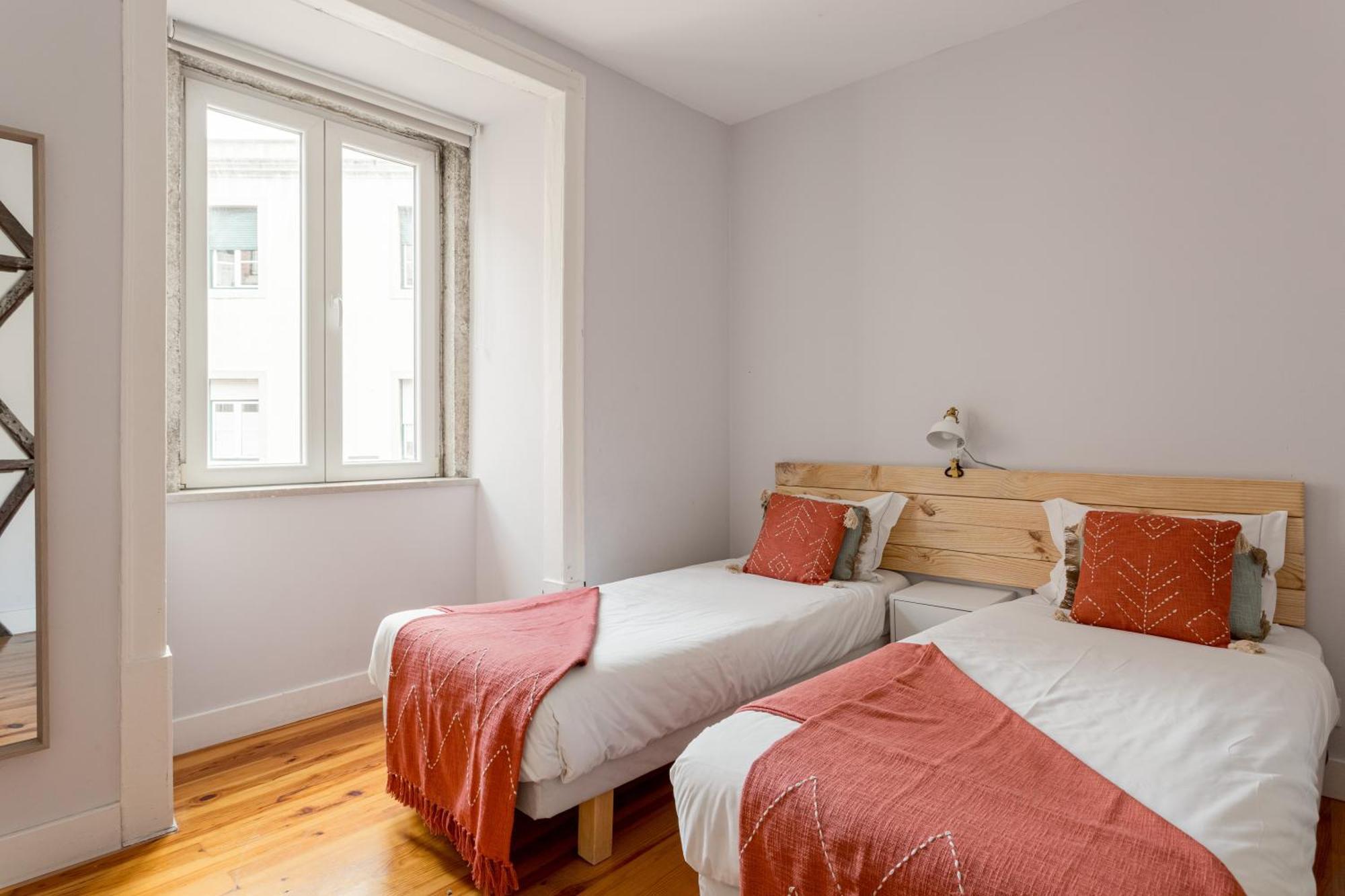 شقة Joivy Inviting Flat Next To Carmo Convent Lisboa المظهر الخارجي الصورة